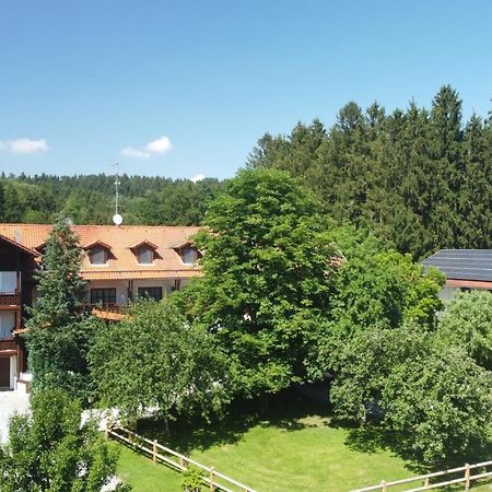 Waldpension Jaegerstueberl Бад-Грисбах Экстерьер фото